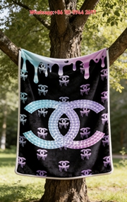 Chanel Gradient Drip Rhinestone Flannel Sofa Throw Blanket Chanel Gradient Drip Rhinestone Flannel Sofa Throw Blanket